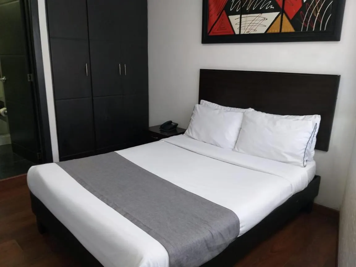 Hotel San Nicolas Богота